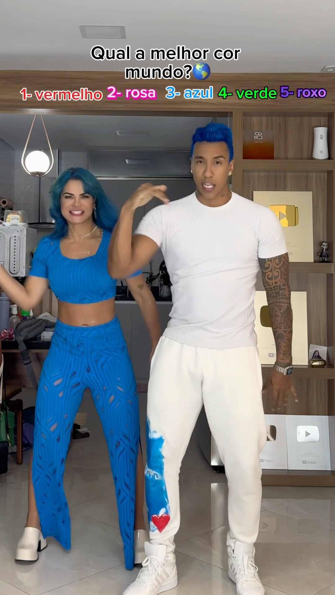 Qual será a cor que vai ganhar?@mayca.brasil #dance #dancer #funk #apollosant #challenge #couple